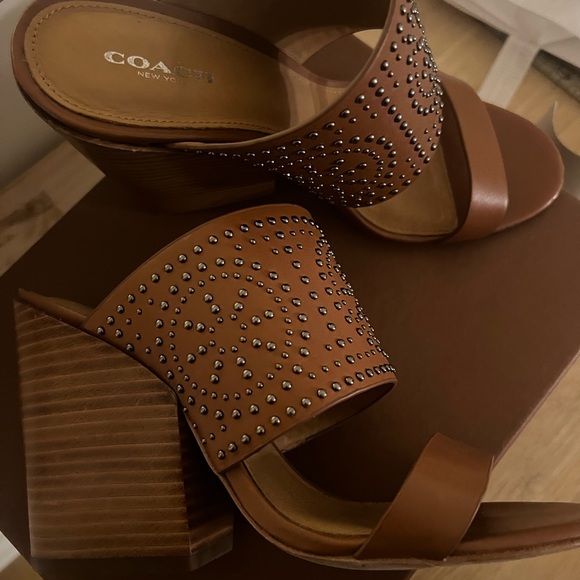 Perfect condition coach wedge leather heels - Picture 4 of 4